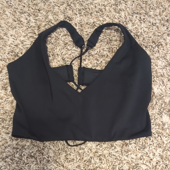 Savage X Fenty Wildcat black cropped open strappy back v neck tank top - Picture 5 of 10